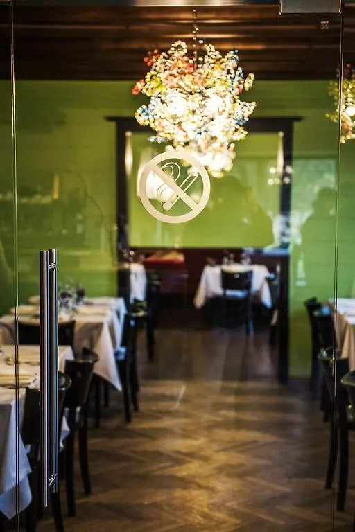 *** Hotel Villa Flora Anif Austria