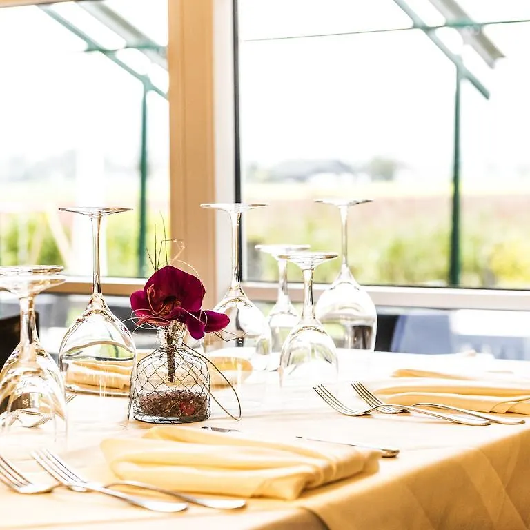 Hotel Villa Flora Anif